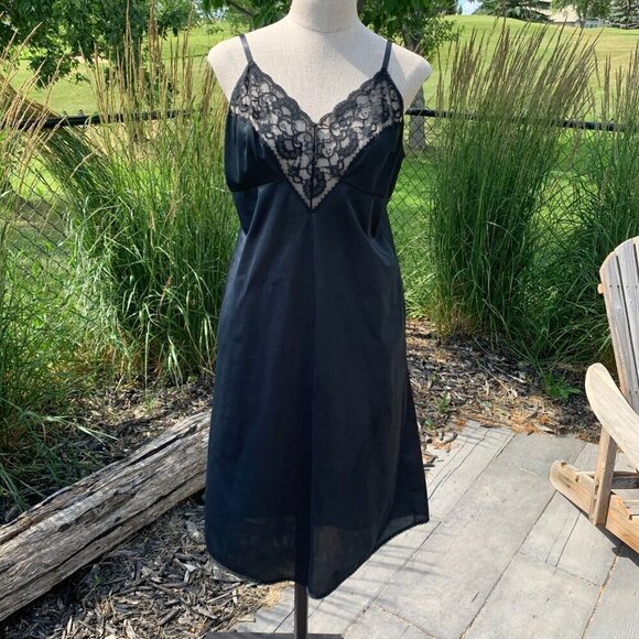 Vintage 90s Eaton Vanity Fair Black Satin Lace Trim Sleeveless Slip Dress - Picture 4 of 11